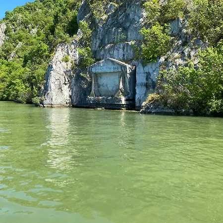 Casa Nuova Tekija - Kladovo Prázdninový dům Tekija (Bor)